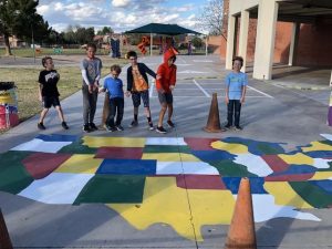 Mariposa Community Service Project