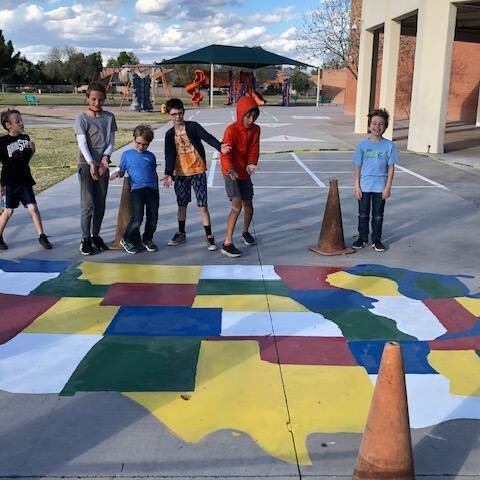 Mariposa Community Service Project